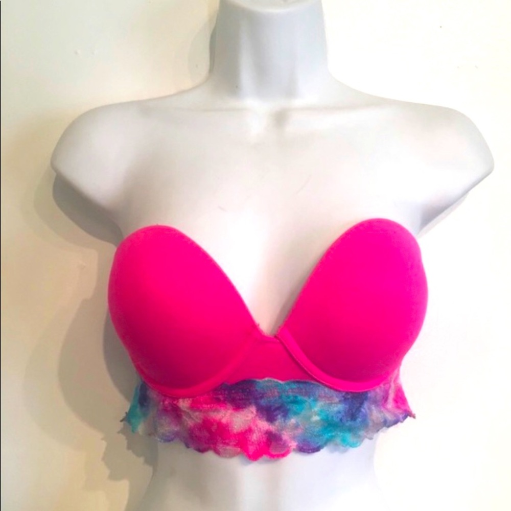 VS PINK Tie Dye Lace Strapless Bra